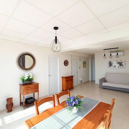 Vistas Del Mar Apartment Бенидорм Екстериор снимка